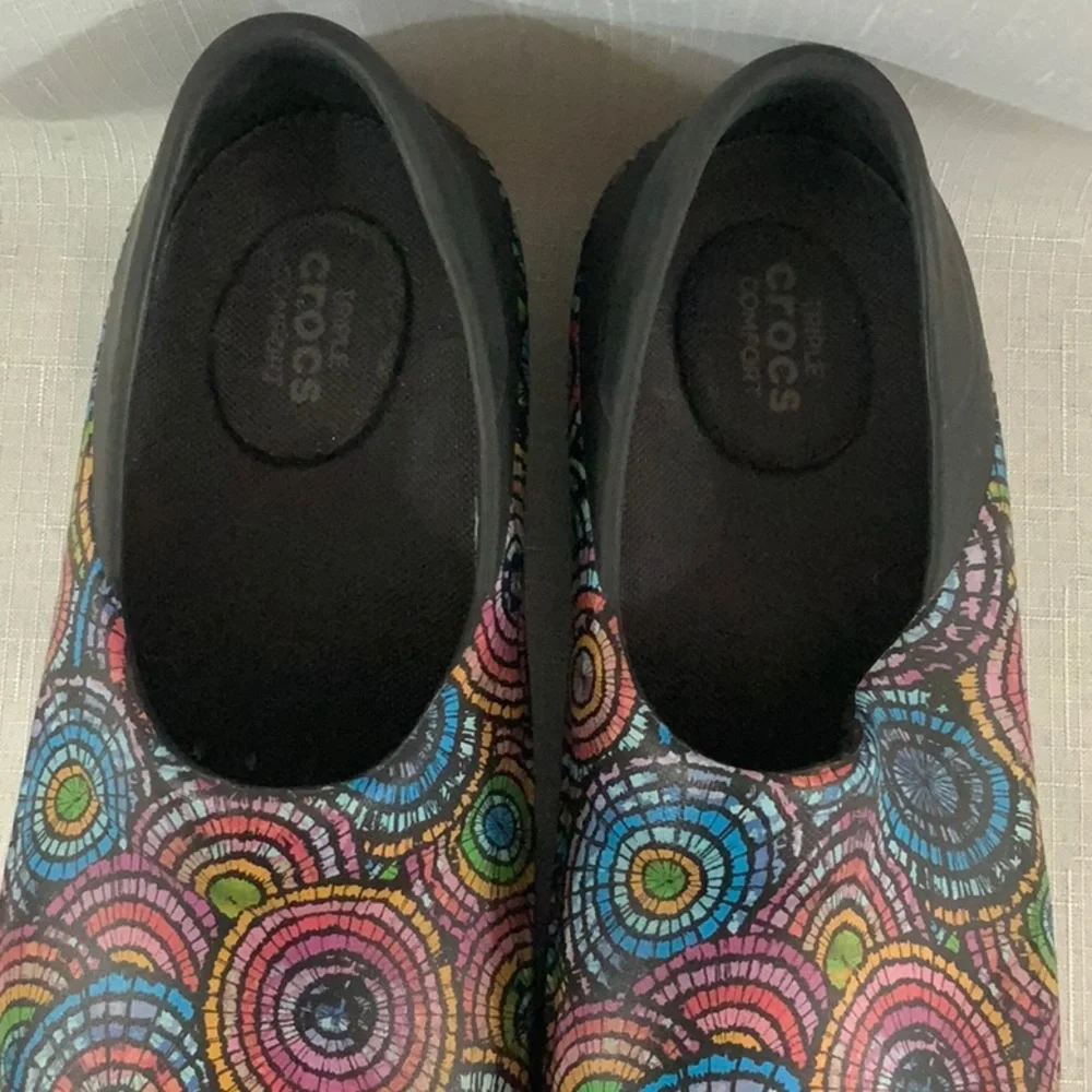 🕗 CROCS Multicolor Rubber Clogs - Picture 6 of 8